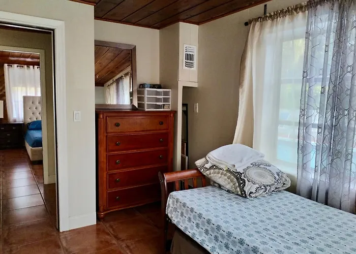 Cozy Apartment In Quite Zone